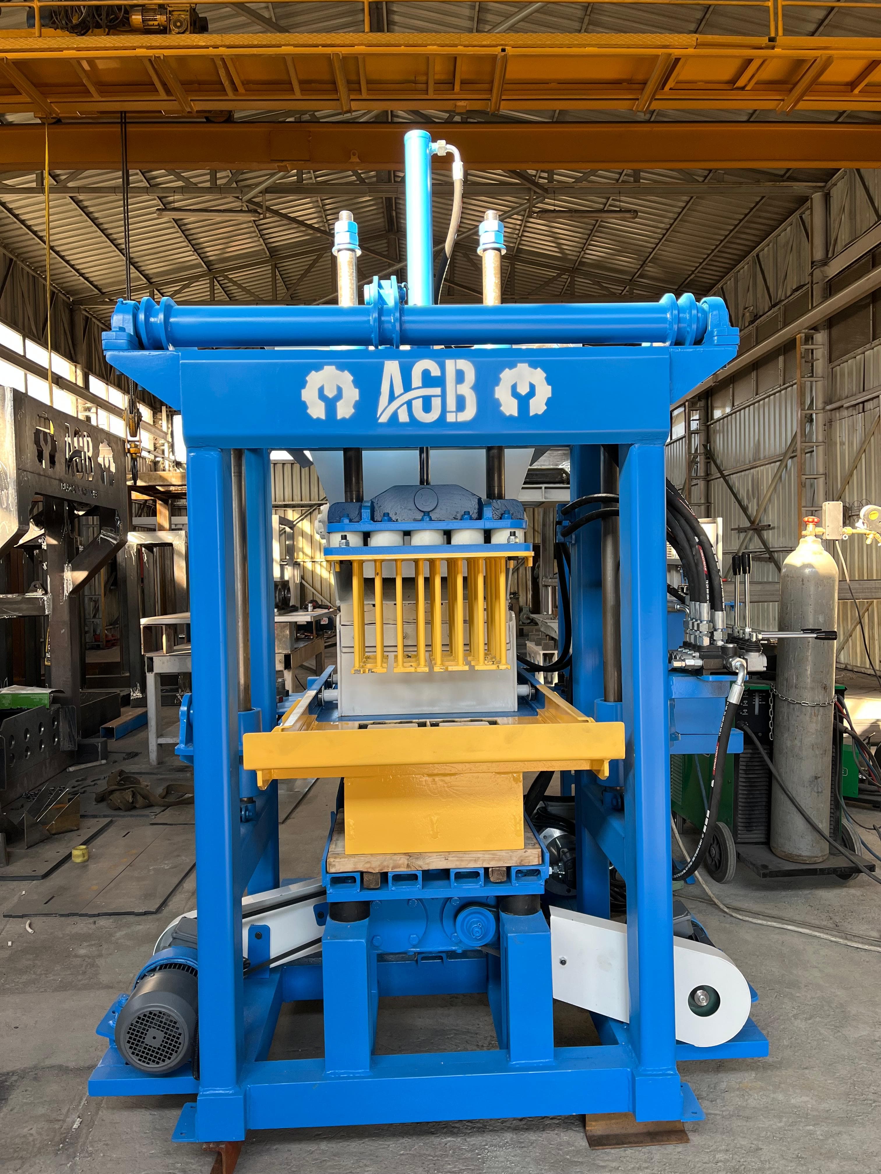 Machine a parpaing automatique, Prix machine a parpaing automatique, Machine fabrication de parpaing occasion